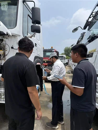 Overseas Client From Pakistan Conducts On-Site Inspection Of HOWO Trucks in S...