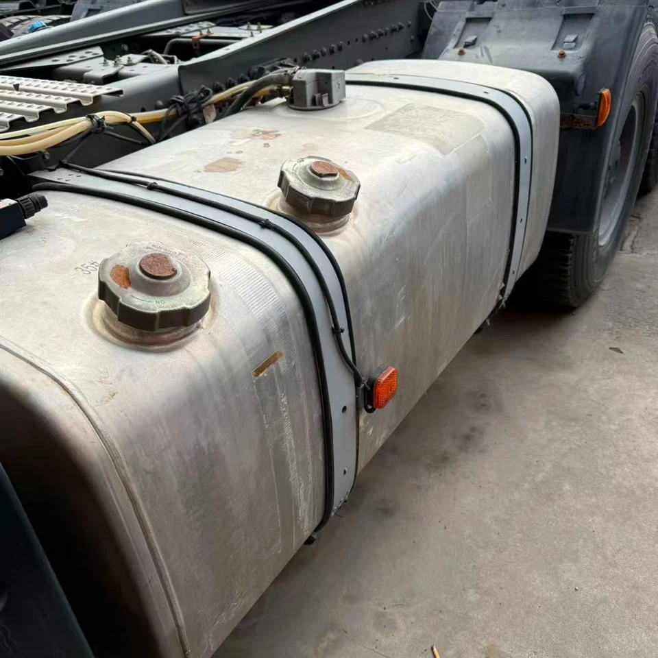 Sinotruck Used Tractor Truck suppliers
